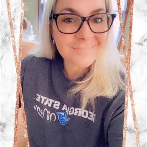 Meet your Posher, Nikki